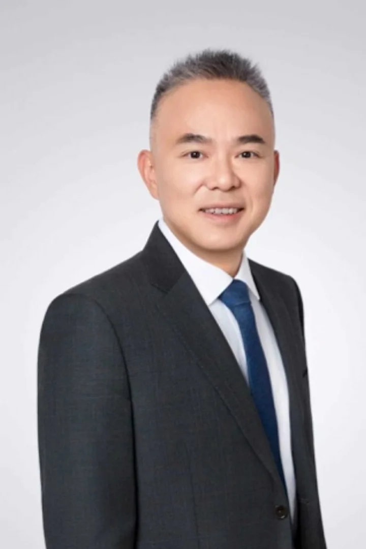 李峻